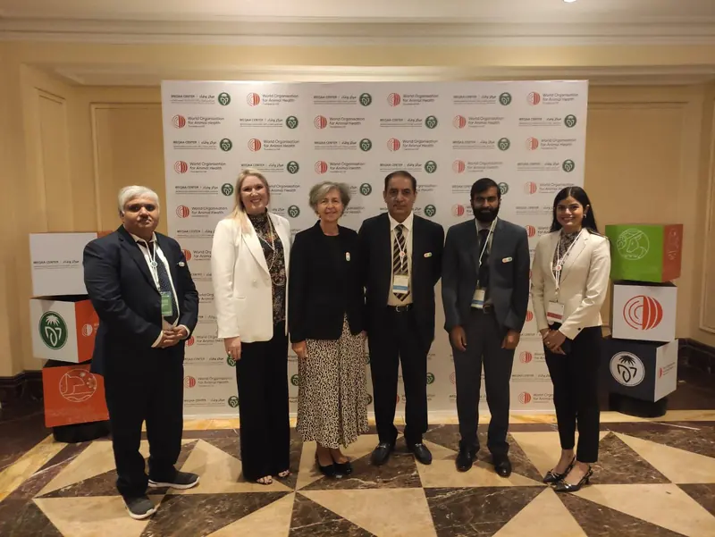 WOAH – SysReforms team with the Director General of WOAH